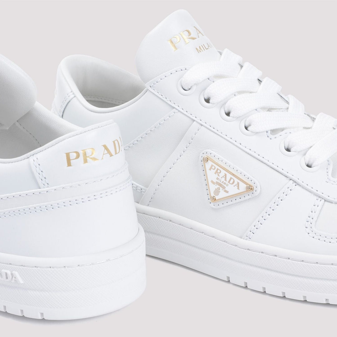 LACE-UP SHOES