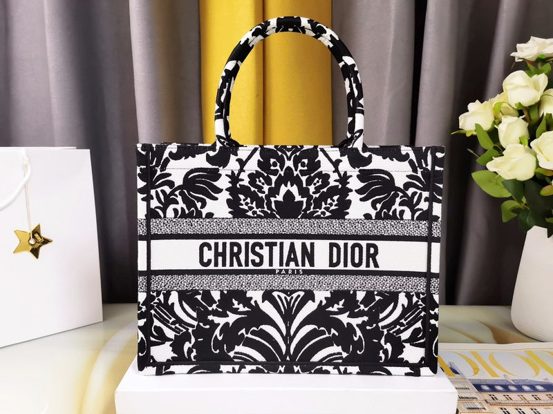 Bags Zone - Dior Bags - 1966