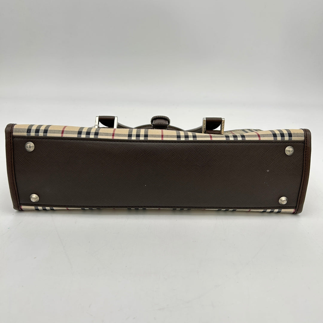 Burberry Nova Check Handbag YVEAE878