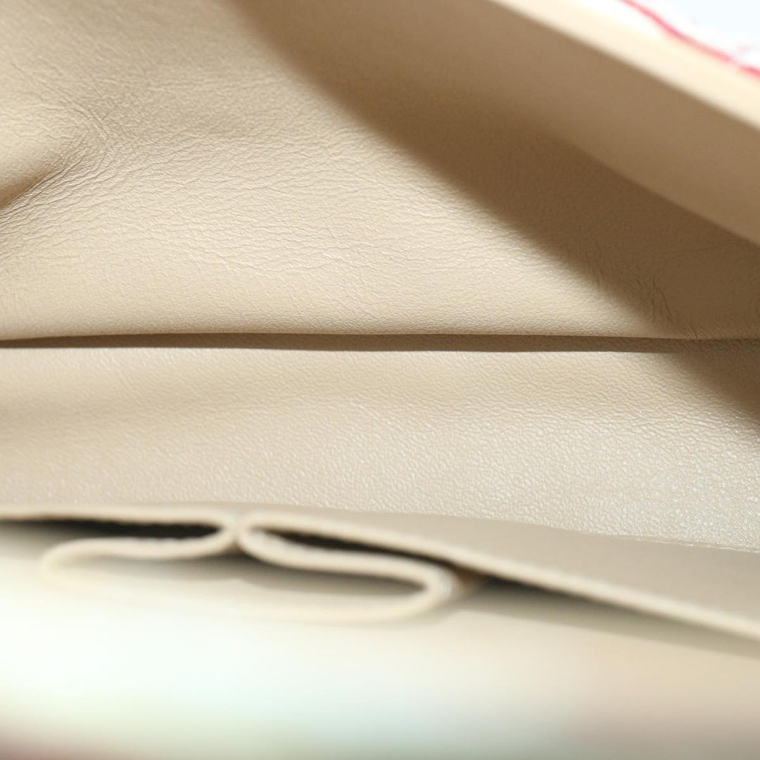 Chanel Classic New Shoulder Bag