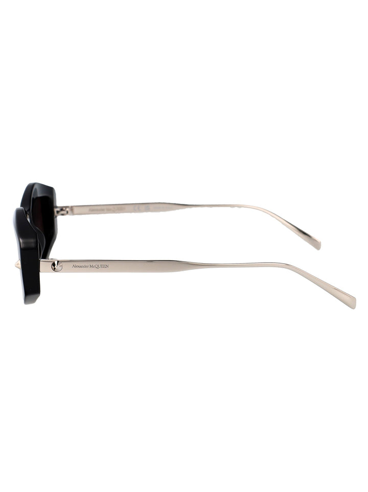 Alexander Mc Queen Geometrical Sunglasses Am0482 S 001