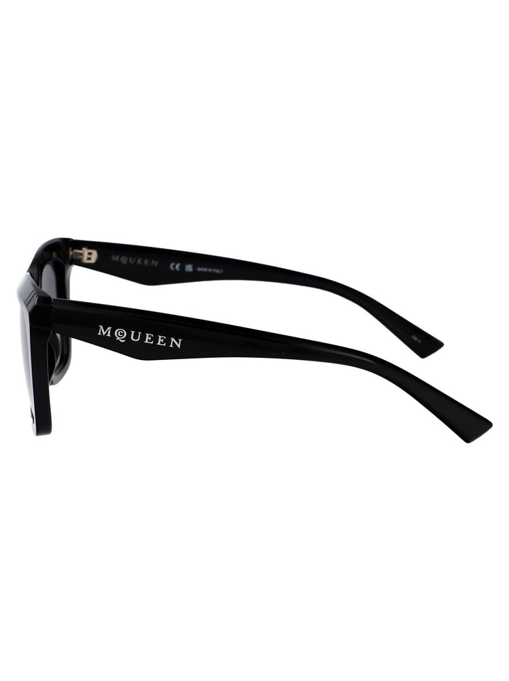 Alexander Mc Queen Cat Eye Sunglasses Am0473 S 001