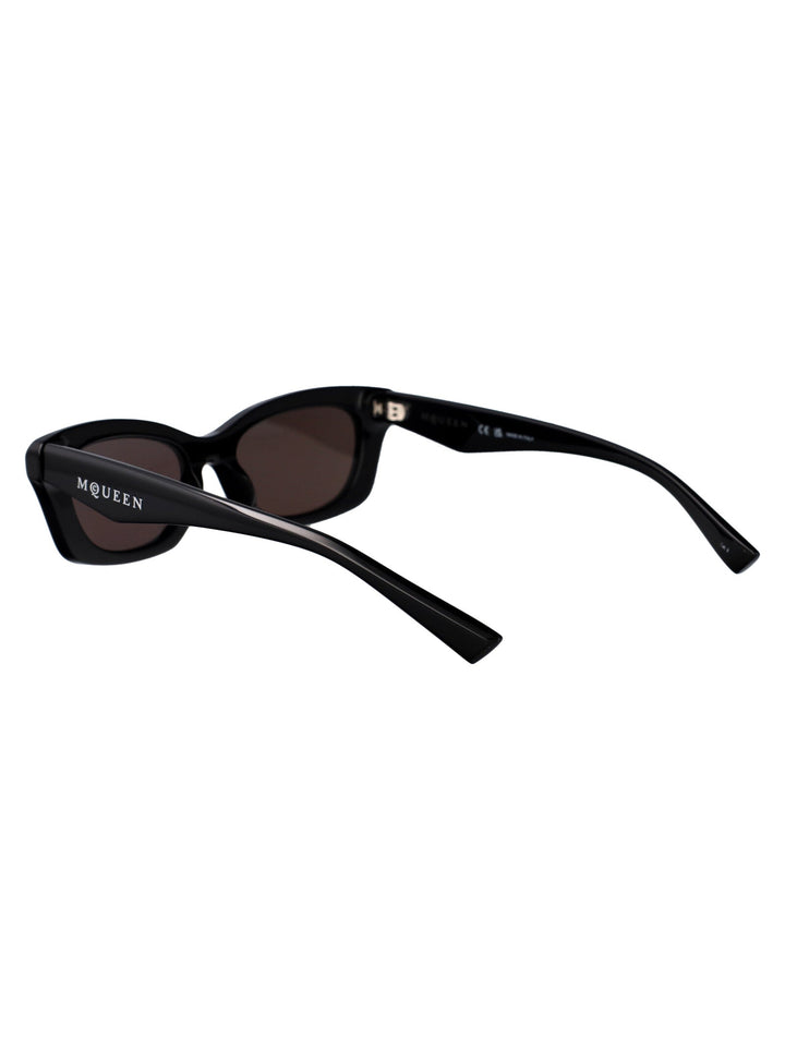 Alexander Mc Queen Cat Eye Sunglasses Am0474 S 001