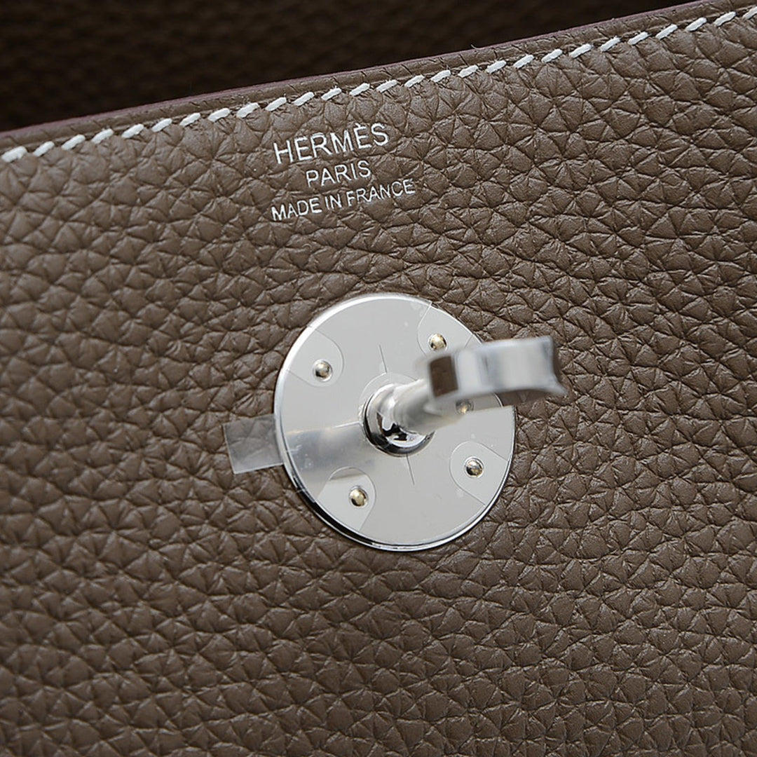 Hermes Lindy 26 Taurillon Etupe Z stamp Handbag Shoulder Bag