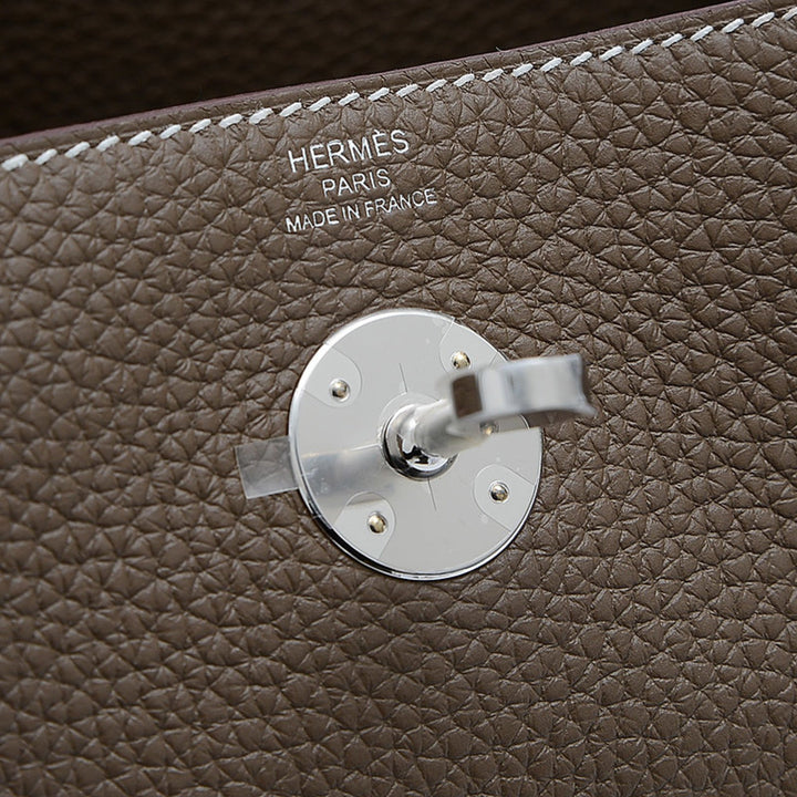 Hermes Lindy 26 Taurillon Etupe Z stamp Handbag Shoulder Bag