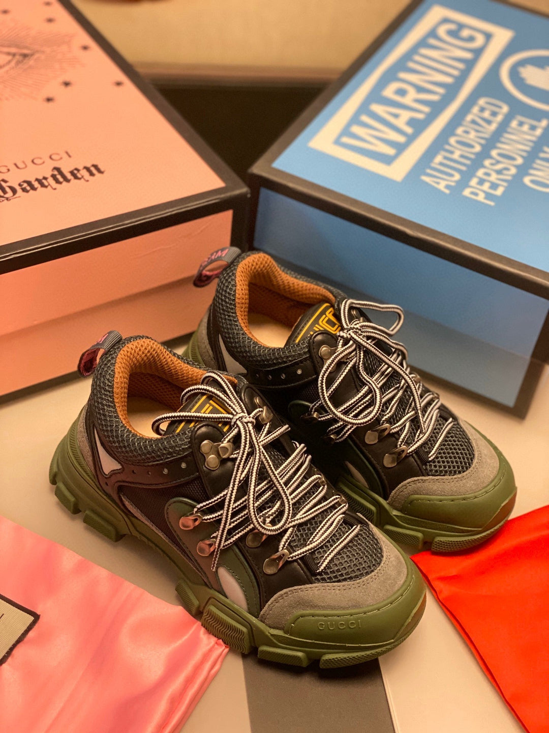 SE187 Size5-9
