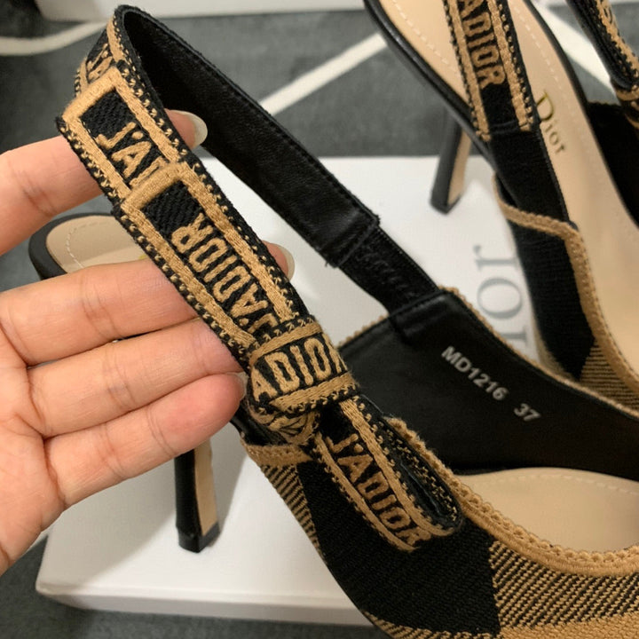 SE205 Size4-11