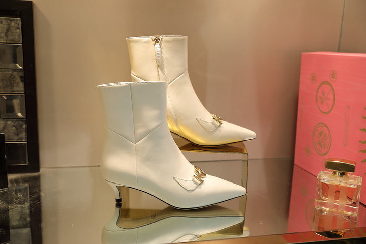 SE230 Size 4-10