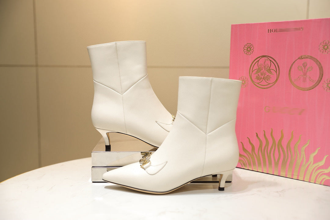 SE230 Size 4-10