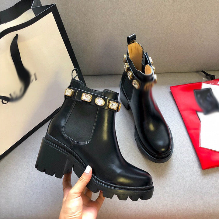 SE233 Size 4-8
