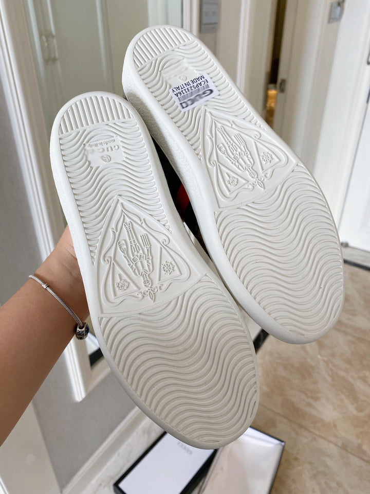 SE353 Men's Size 6-11   Women's Size 4-10