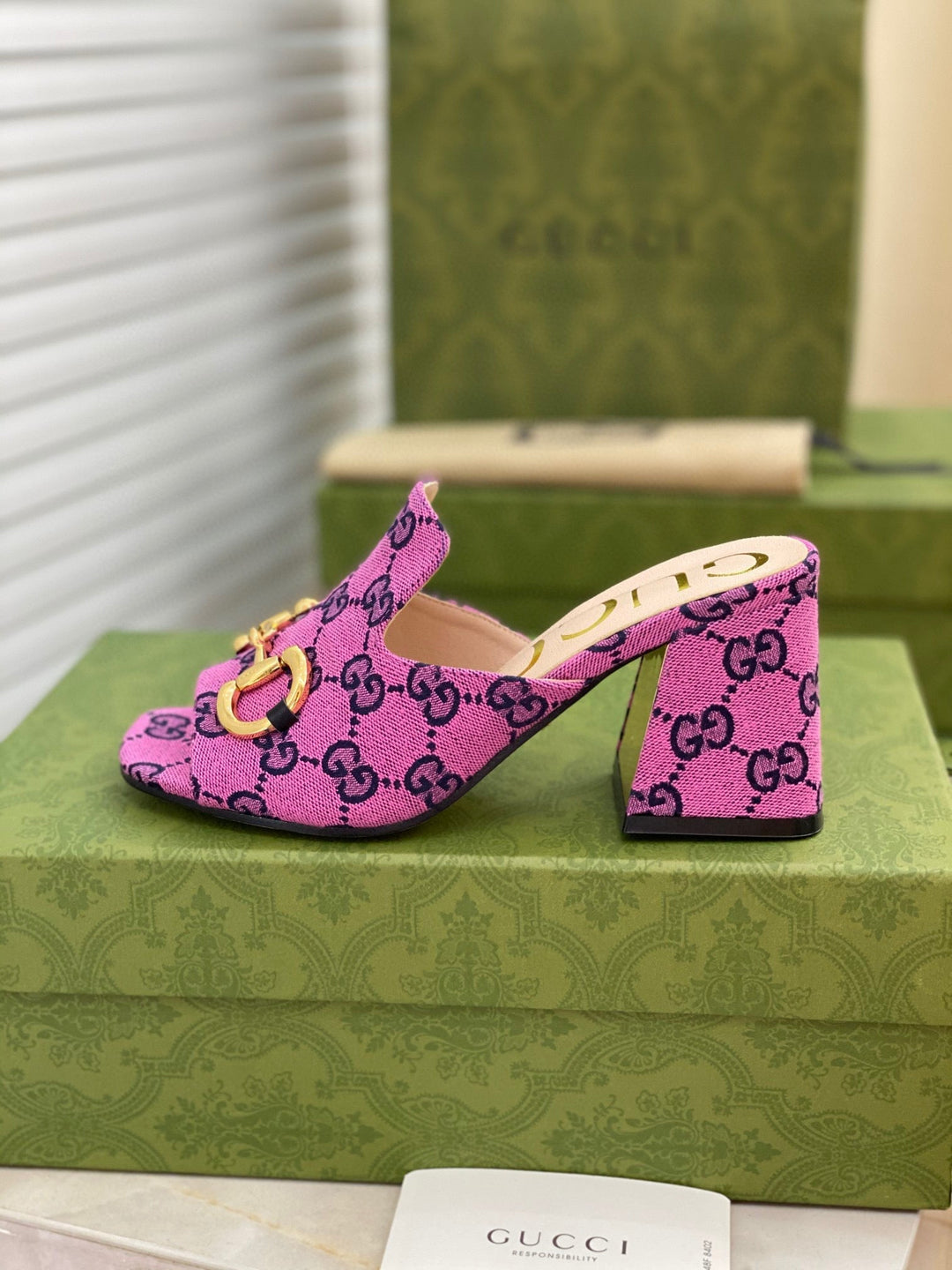 SE506  Size 5-10 Heels:7.5cm Material: Cowhide Lining: Sheep skin Sole: Italian leather