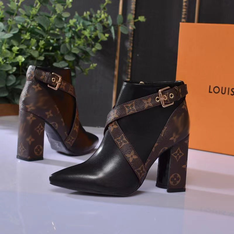 SE537 Size5-11  Heels:9.5cm Material: Cowhide  Lining: Sheep skin