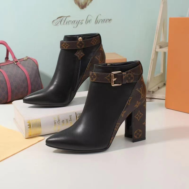 SE538 Size5-11   Heels:9.5cm Material: Cowhide  Lining: Sheep skin Sole: Rubber leather