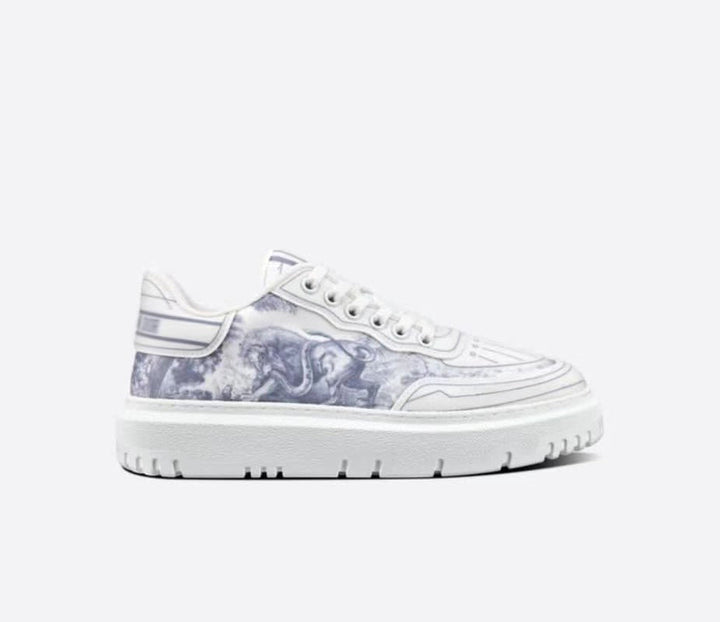 SE560  Size 4-10