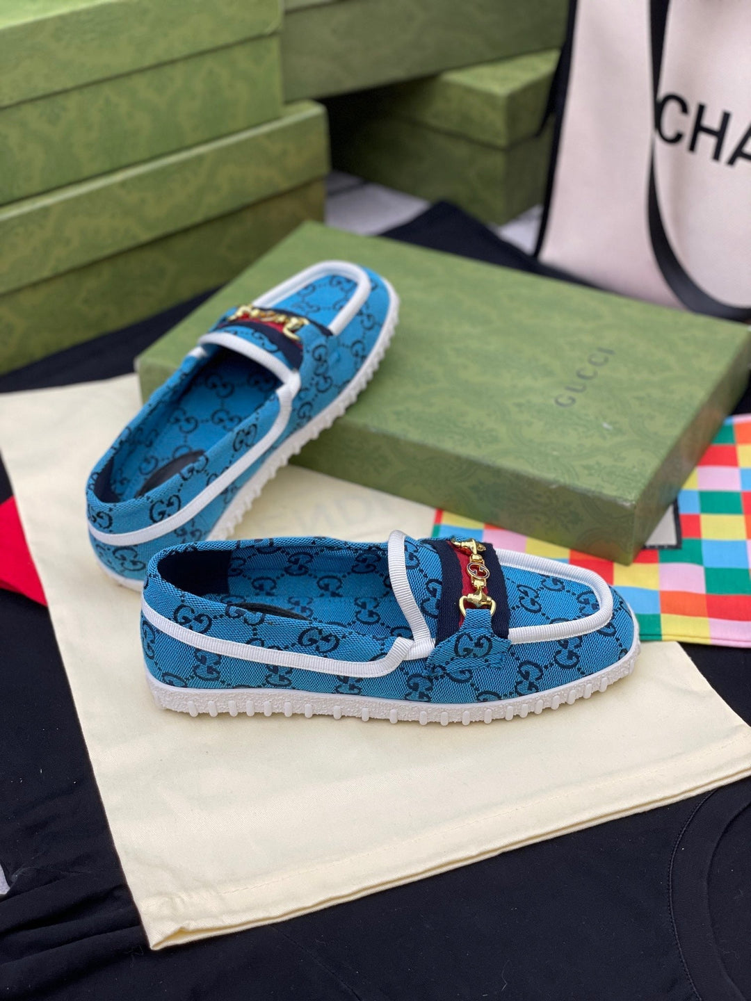 SE562  Size 4-9