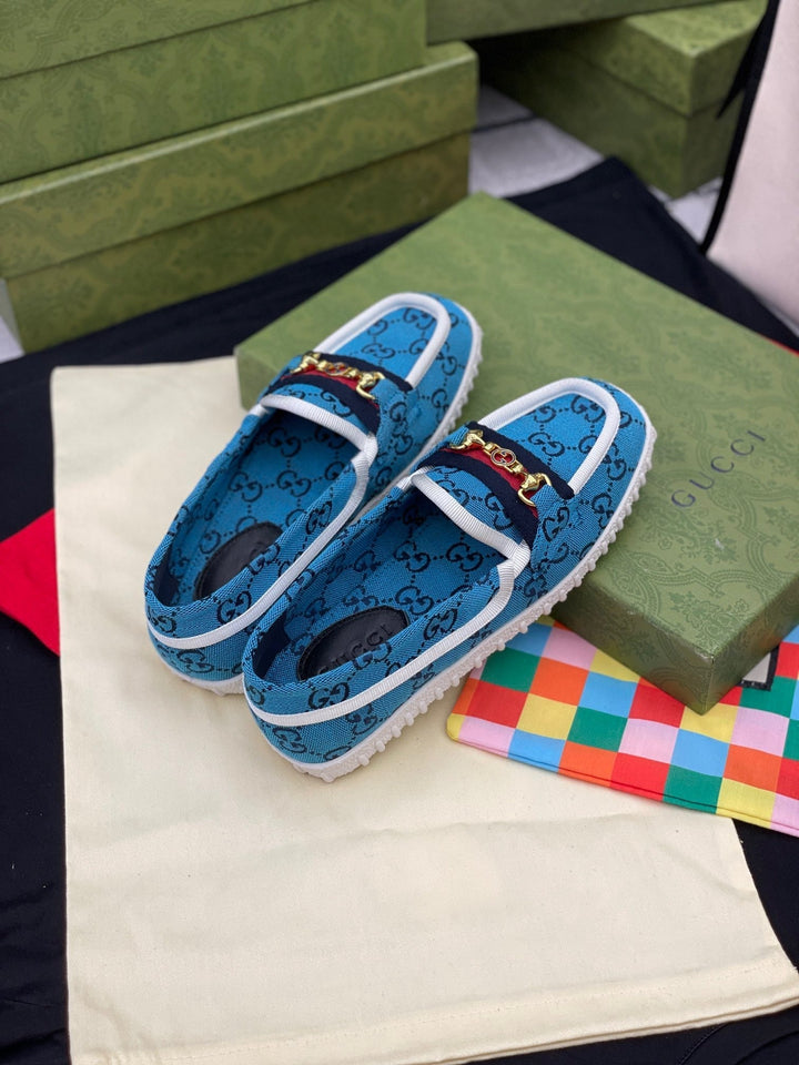 SE562  Size 4-9