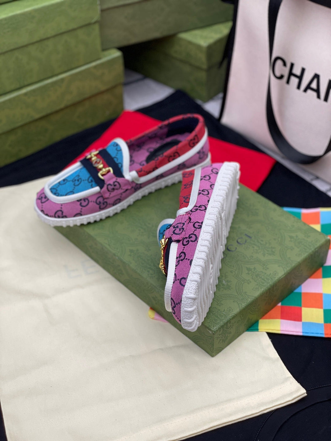 SE564   Size 4-9