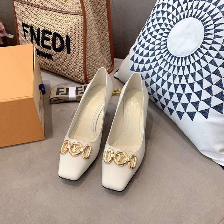 SE568  Size 4-9  Heels:7cm Material: Cowhide  Lining: Sheep skin Sole: Italian leather