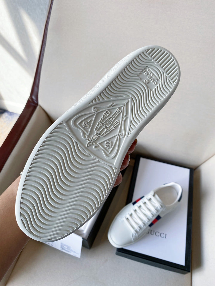 SE600  Size 4-10