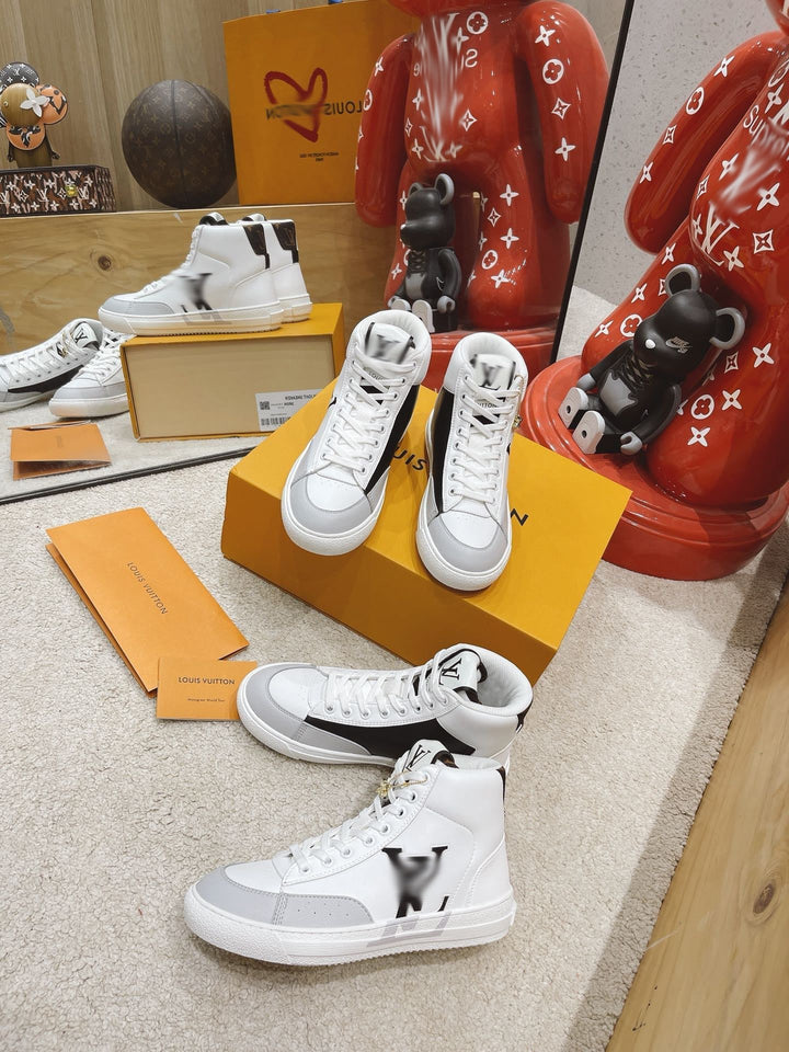 SE618  Men's Size 6-10   Women's Size 4-9