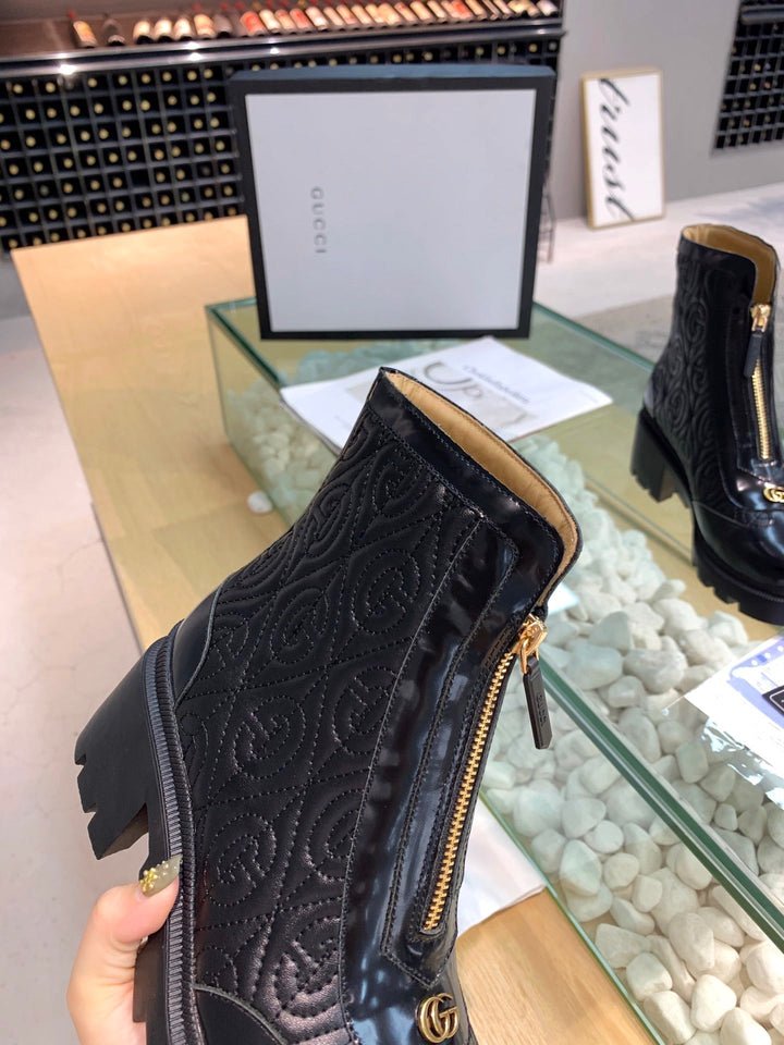 SE623 Size 4-11  Heels:6cm Material: Cowhide  Lining: Cowhide Sole: Rubber