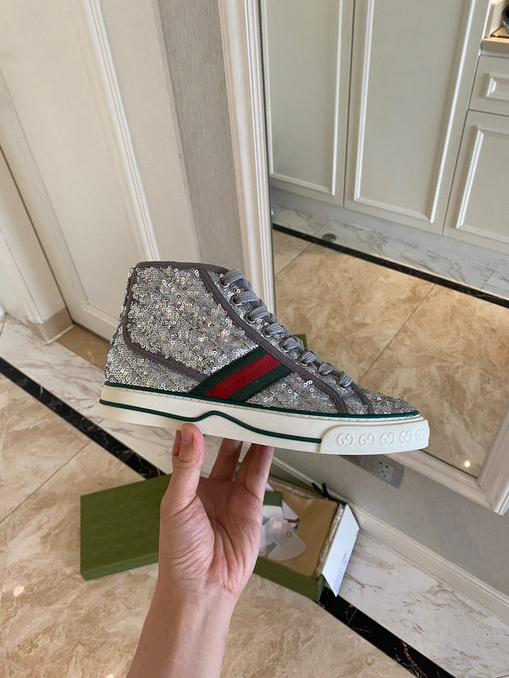 SE627  Size 5-10