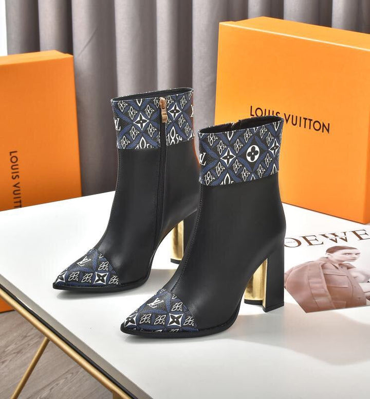 SE645  Size 4-11   Heels:9.5cm Material: Cowhide  Lining: Sheep skin Sole: Rubber