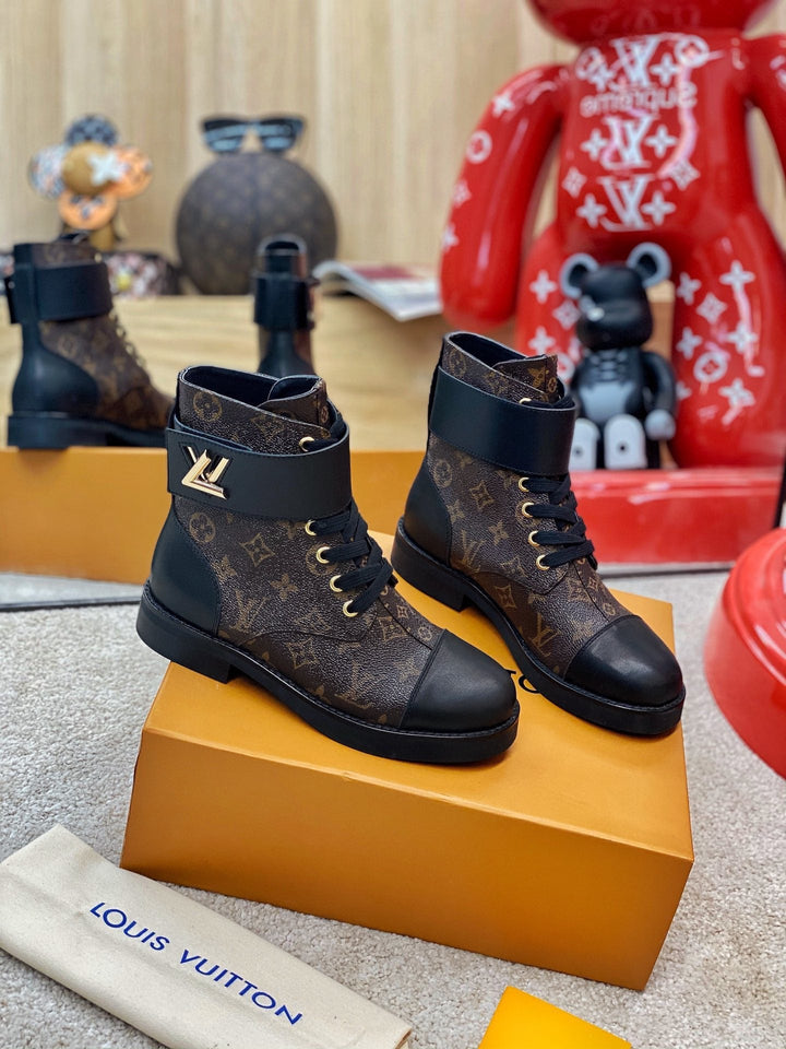 SE656  Size 4-10