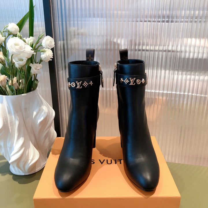 SE685  Size 4-11