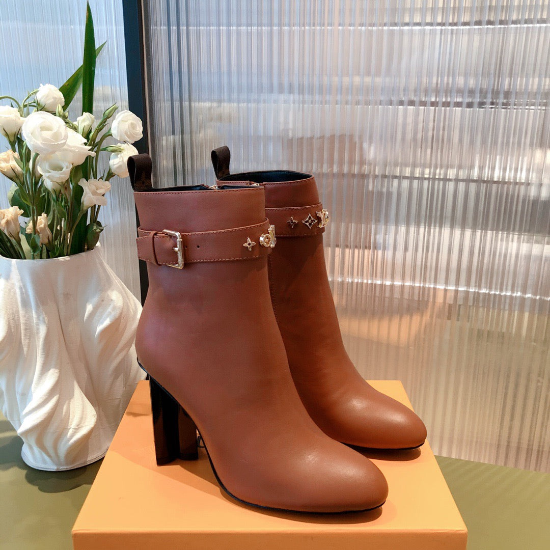 SE686   Size 4-11