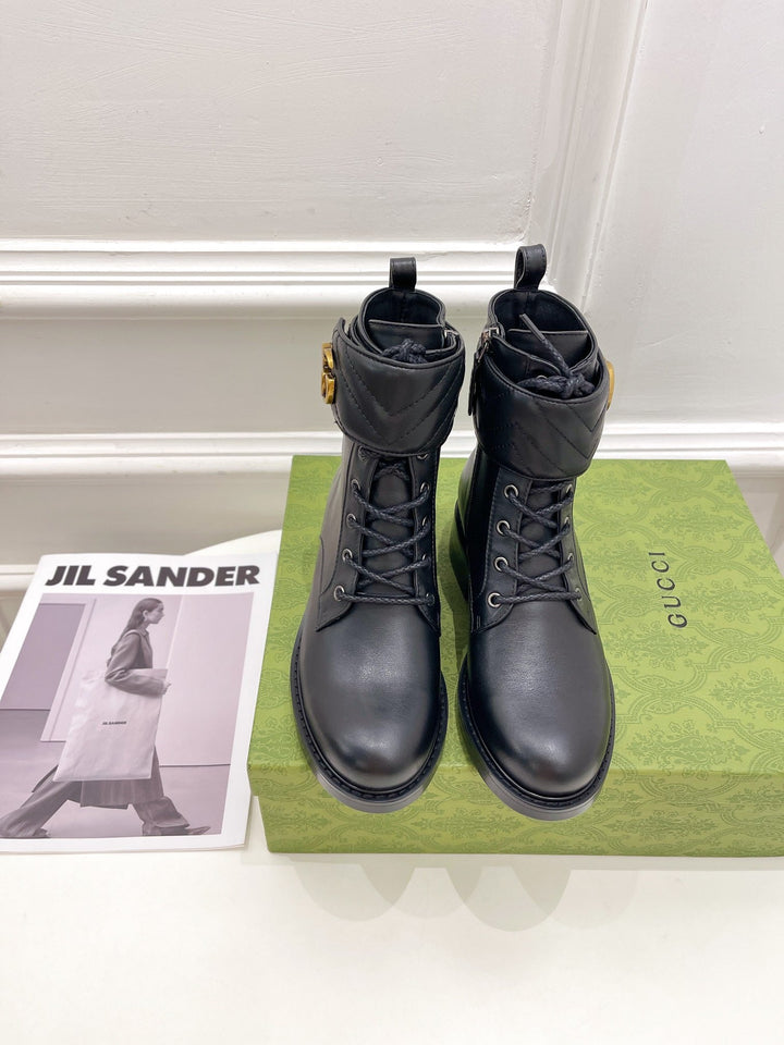 SE690  Size 5-10    Material: Cowhide   Lining: Sheep skin Sole: Rubber