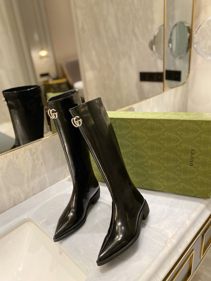 SE700   Size 5-10   Heels:3cm Shaft measures approximately 15.5” from arch Material: Cowhide  Lining: Sheep skin