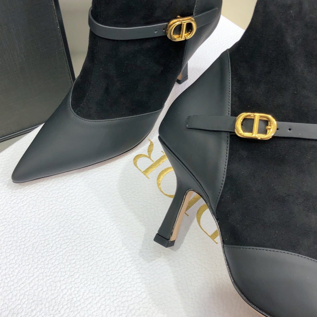SE742  Size 4-11  Heels:8cm Material: Cowhide  Lining: Sheep skin Sole: Italian leather