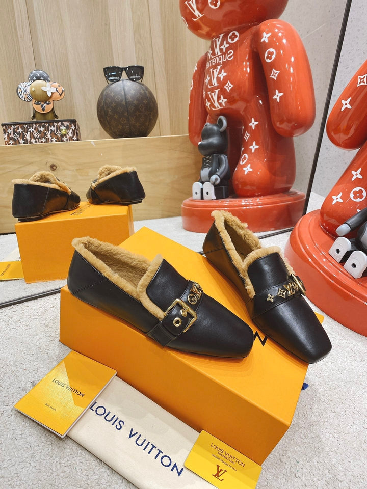 SE747   Size 4-9