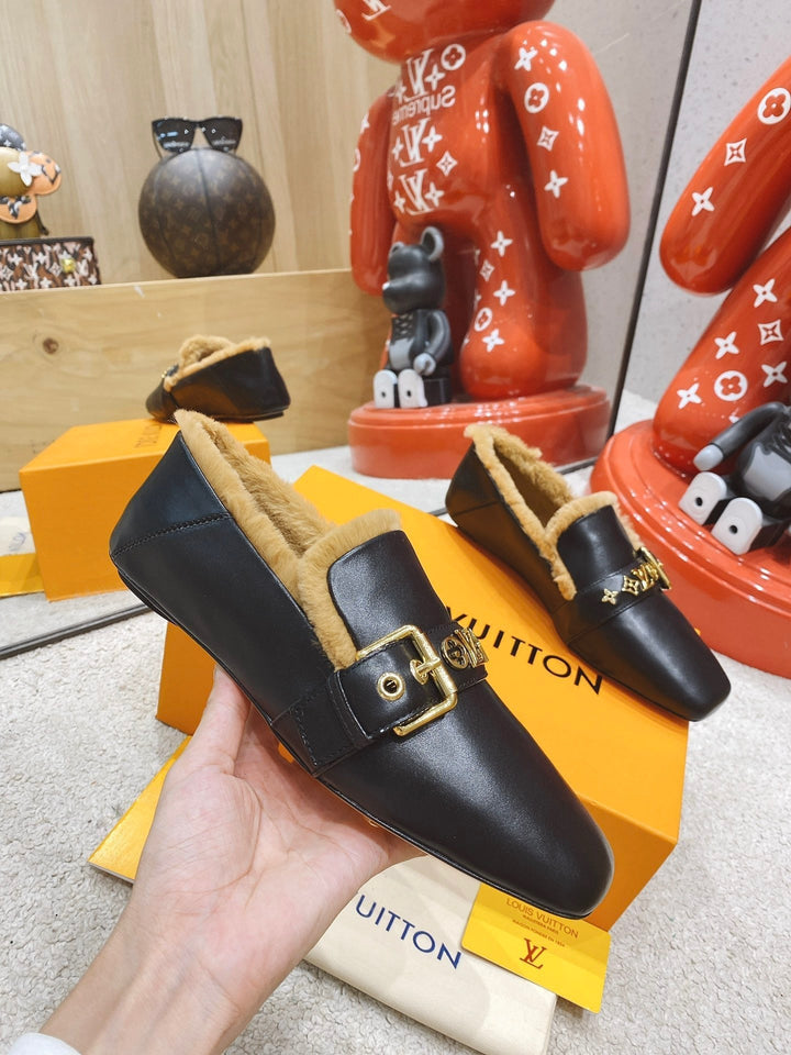 SE747   Size 4-9