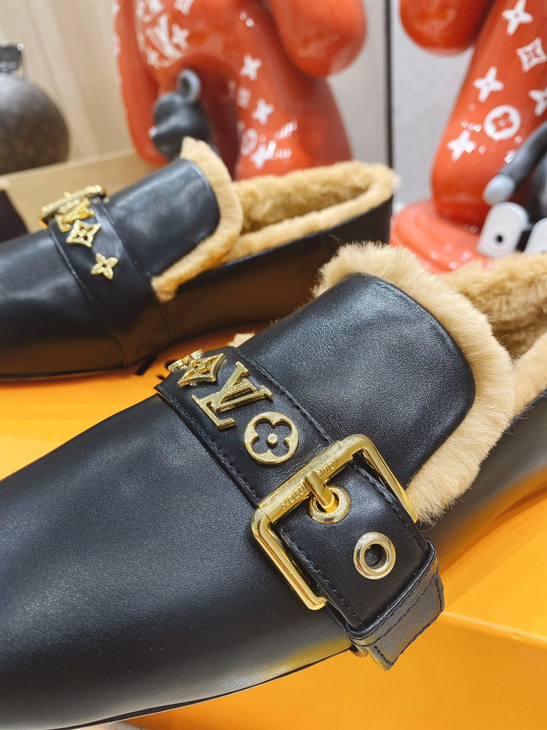 SE747   Size 4-9