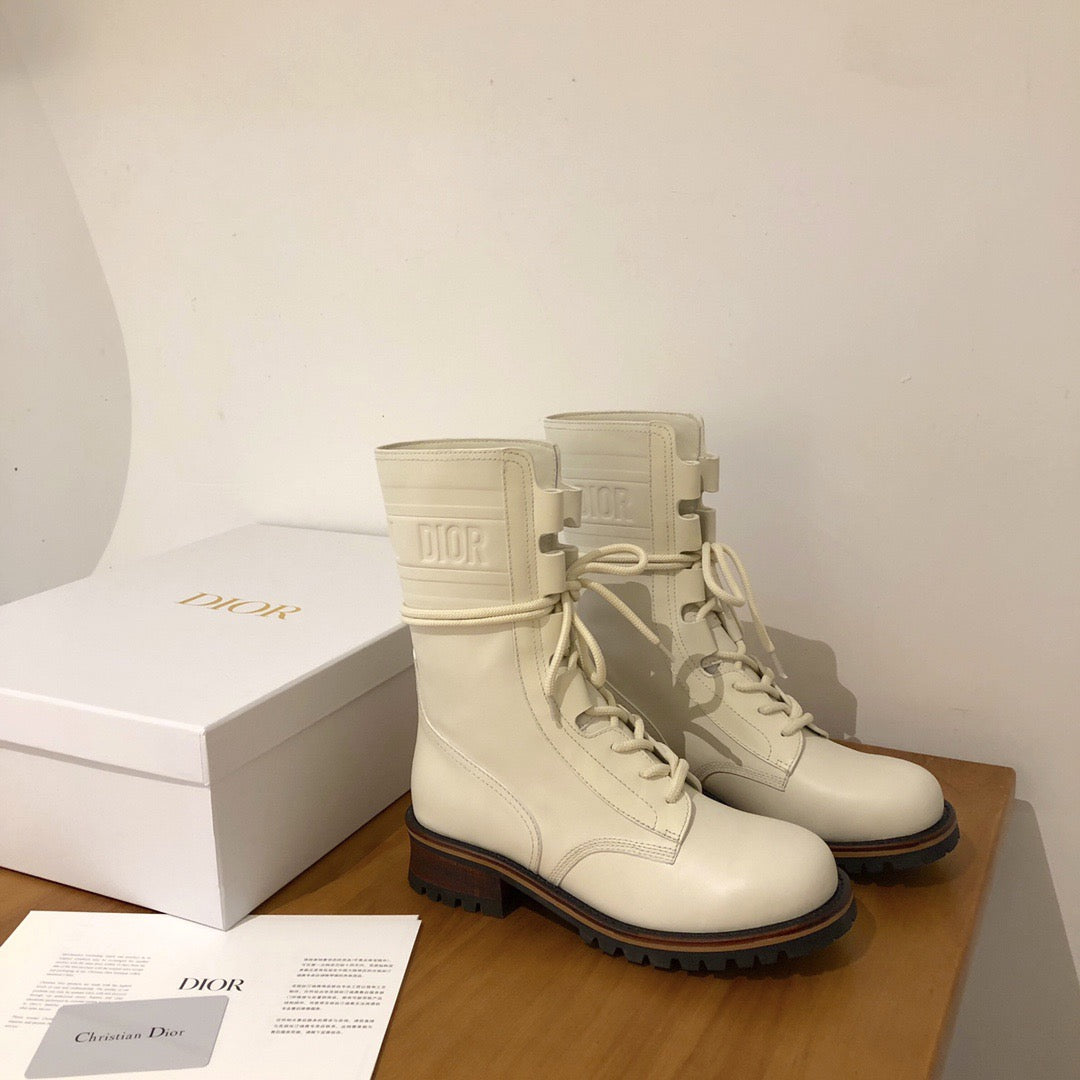 SE748  Size 4-9    Material: Cowhide  Lining: Cowhide Sole: Rubber