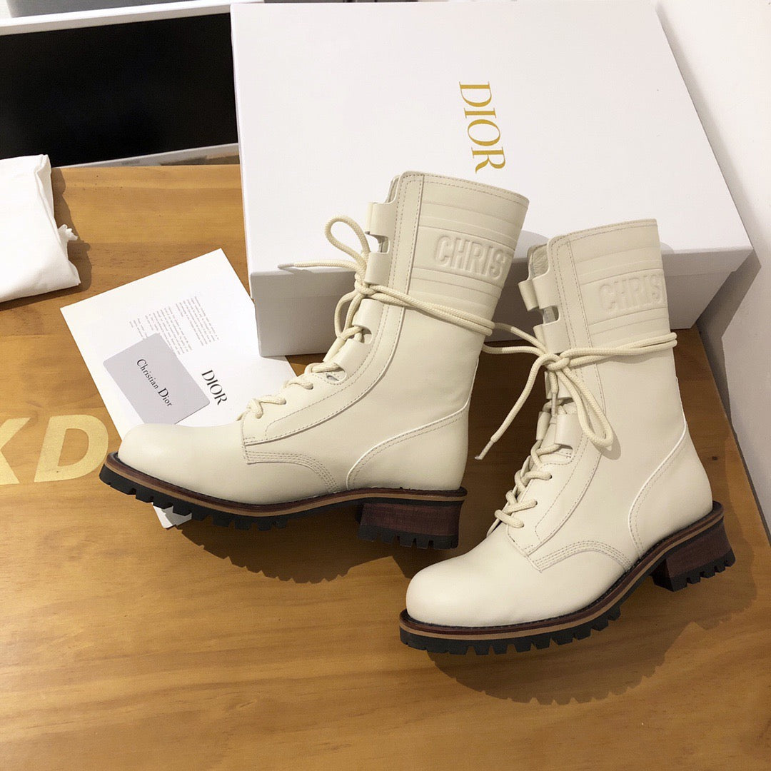 SE748  Size 4-9    Material: Cowhide  Lining: Cowhide Sole: Rubber
