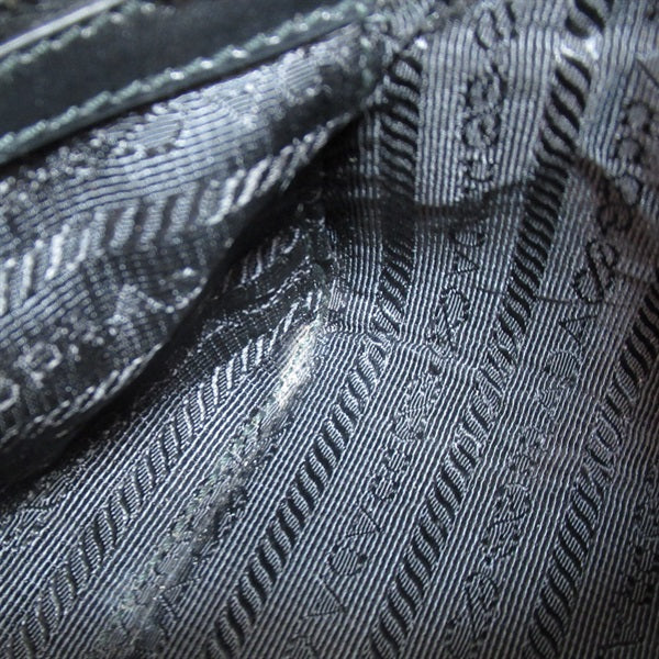 Prada Leather Chain Crossbody Bag Leather Crossbody Bag in Very Good Condition