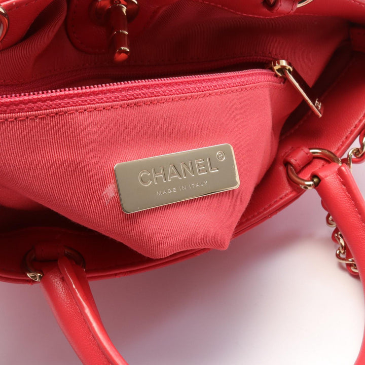 Top Quality Chanel Matelasse Leather Shoulder Bag Red
