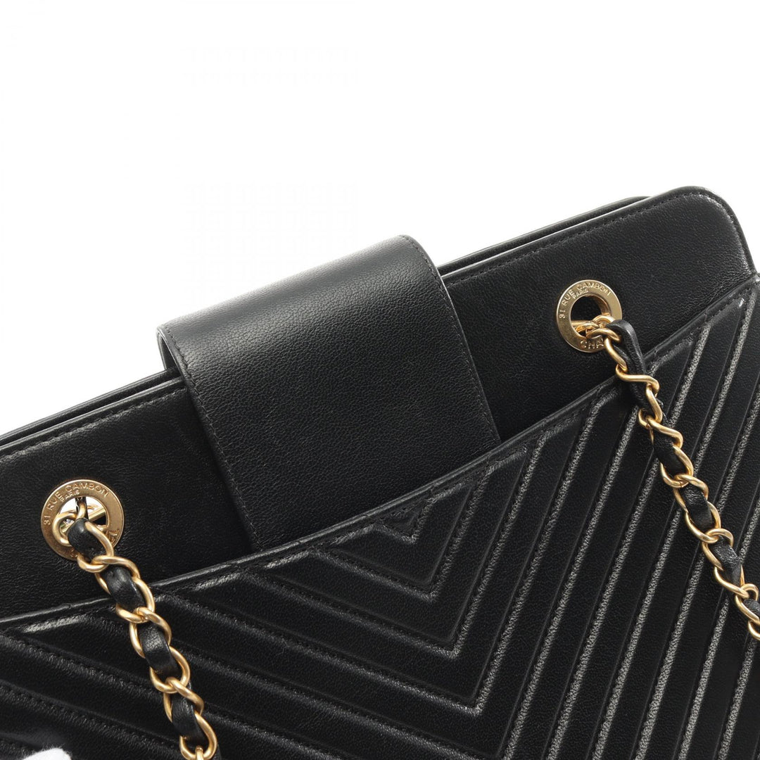 Top Quality Chanel Leather V-Stitch Shoulder Bag