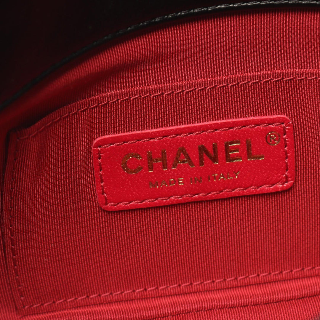 Top Quality Chanel Leather Matelasse Shoulder Bag AS2210