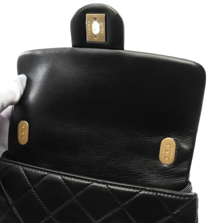 Top Quality Chanel Leather Matelasse Shoulder Bag AS2210
