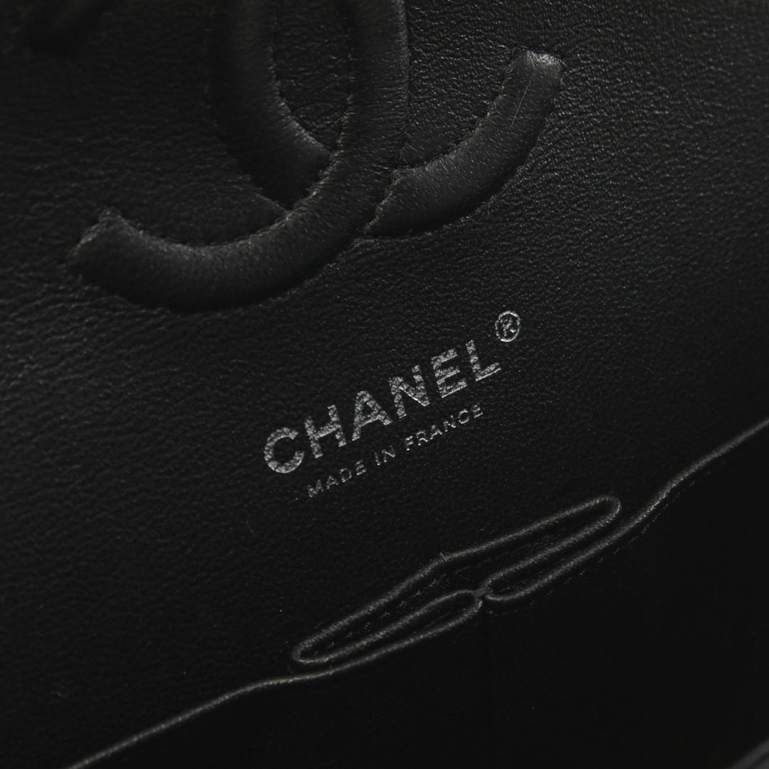 Top Quality Chanel Chevron V-Stitch Leather Shoulder Bag