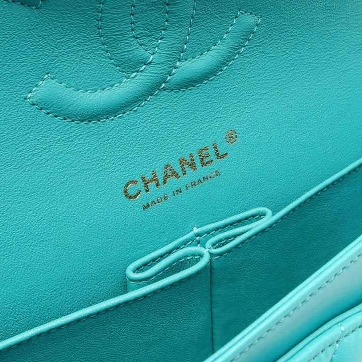Top Quality Chanel Chevron V-Stitch Leather Shoulder Bag
