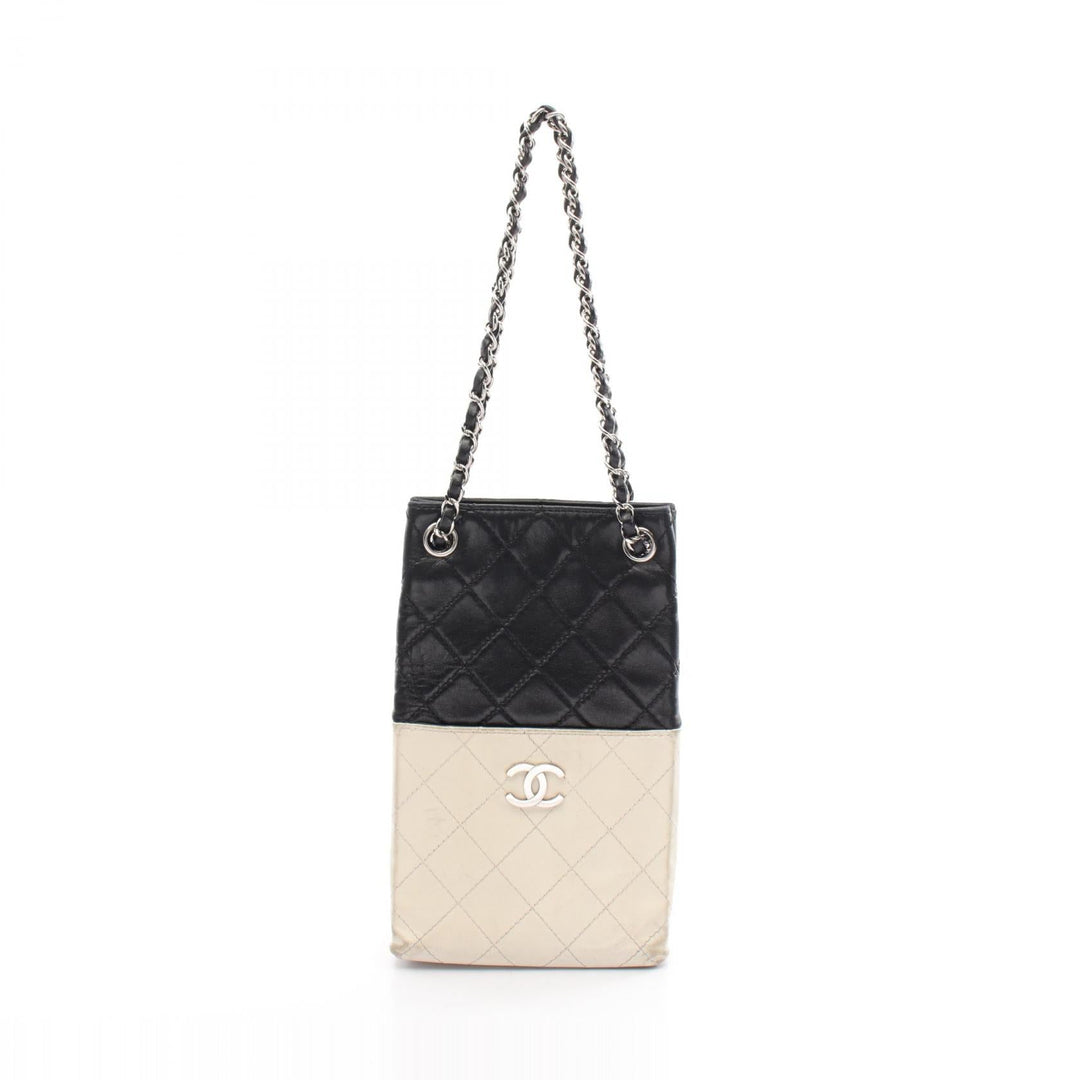 Top Quality Chanel Leather Matelasse Shoulder Bag Black/White