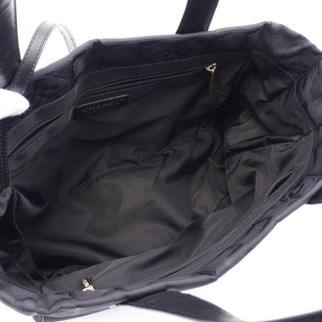 Top Quality Chanel Nylon Canvas Leather Tote Bag A20457