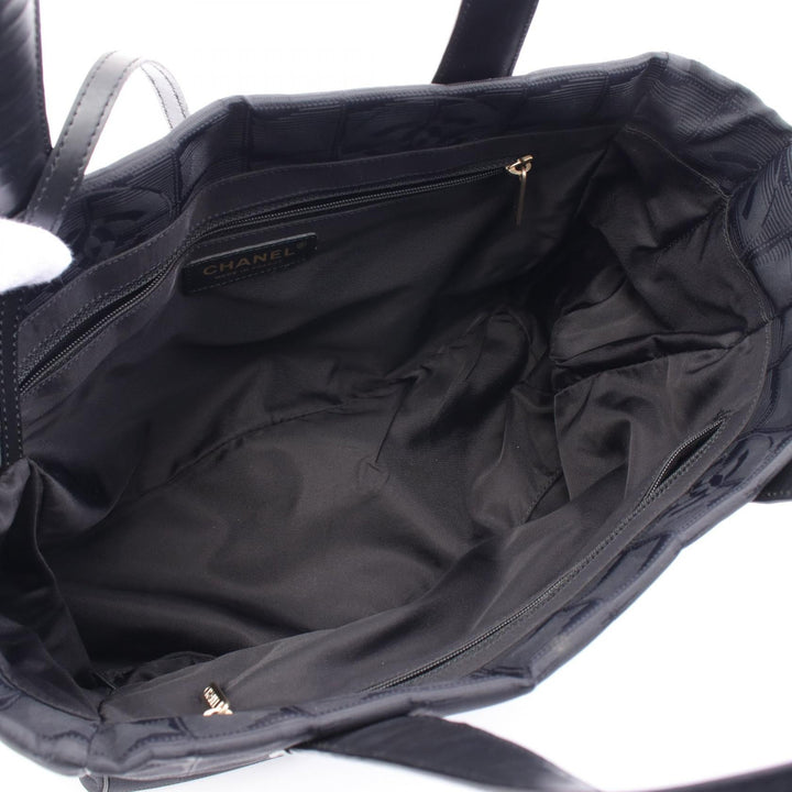 Top Quality Chanel Nylon Canvas Leather Tote Bag A20457