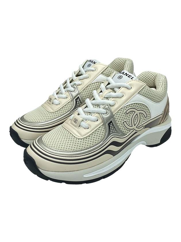 Women CC Logo Fabric Laminated Low Top Sneakers Silver Ivory Chanel